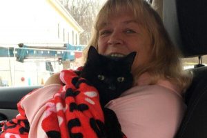 New-Hampshire-couple-reunited-with-lost-cat-after-7-years