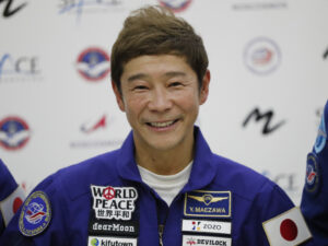 Yusaku Maezawa